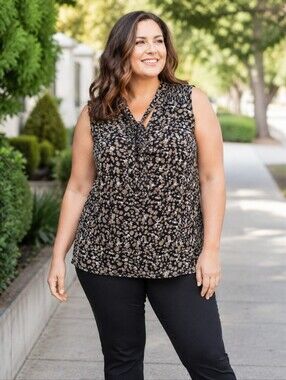 A Love Story NWT Animal Print Tie Neck Sleeveless Top Size 1X